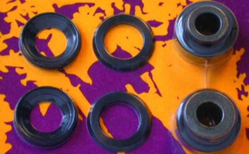 KIT STOSSDÄMPFERLAGER FÜR HONDA CR250/500 1989-90