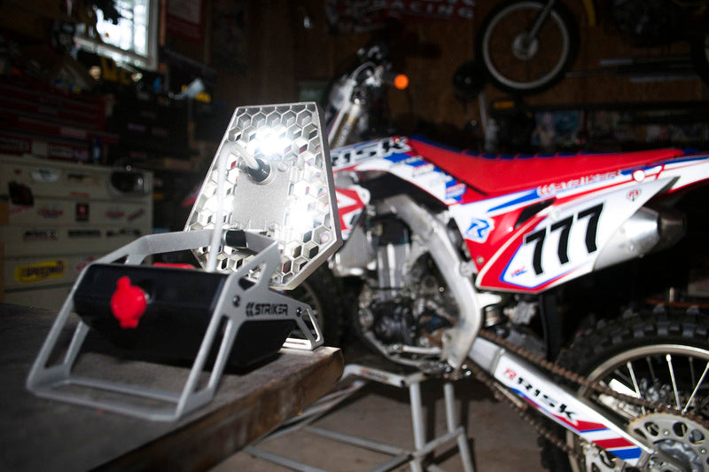 RISK RACING Striker Rover LED-Leuchte 1200 Lumen