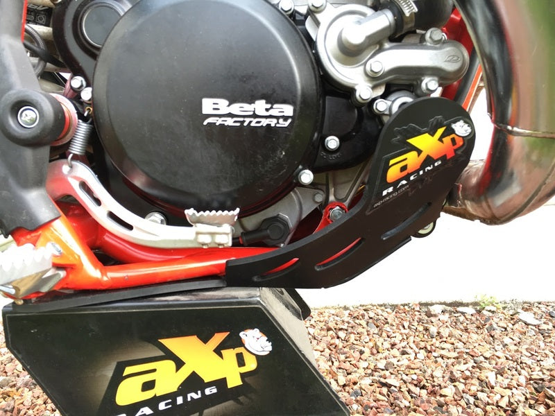 AXP Enduro Unterfahrschutz - HDPE 6 mm Beta Xtrainer