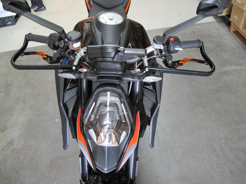 BARKBUSTERS Hardware-Kit Zweipunktbefestigung Black KTM