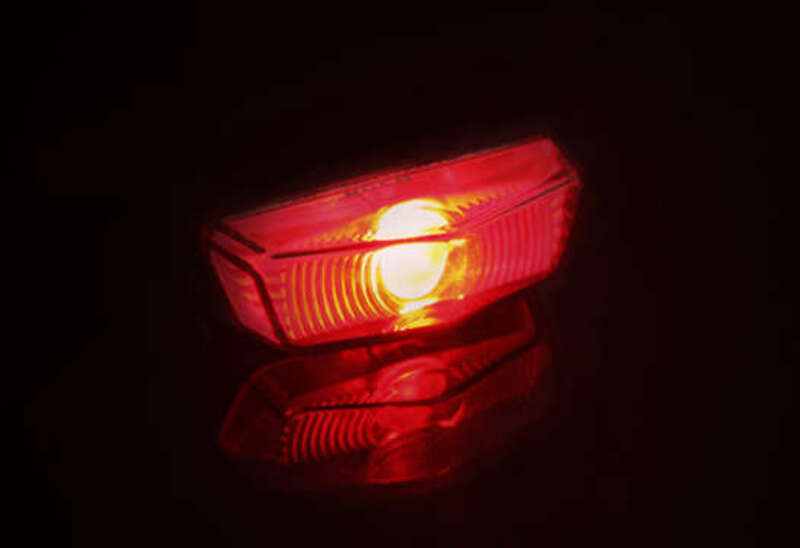 KOSO Nano LED-Rücklicht rot universell