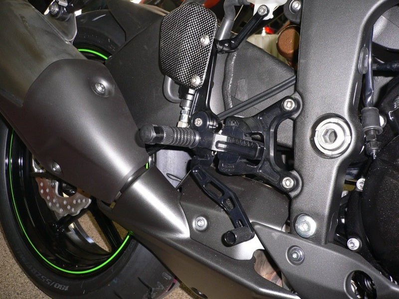 GILLES VCR38GT Einstellbare Fußrastenanlage Schwarz Kawasaki Ninja ZX-6R