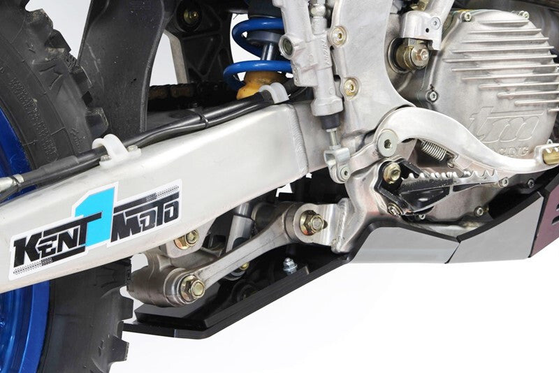AXP Unterfahrschutz Schwarz - TM Racing