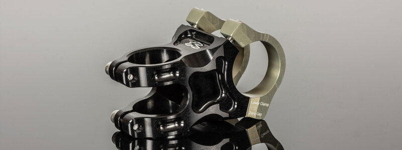 RENTHAL Apex Gabelklemme mit Lenkeraufnahme - Offset 50mm