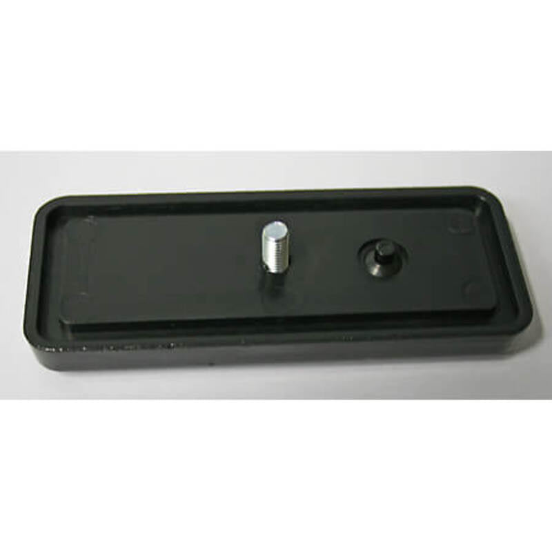 SHIN YO Rückstrahler mit Gewindebolzen M5