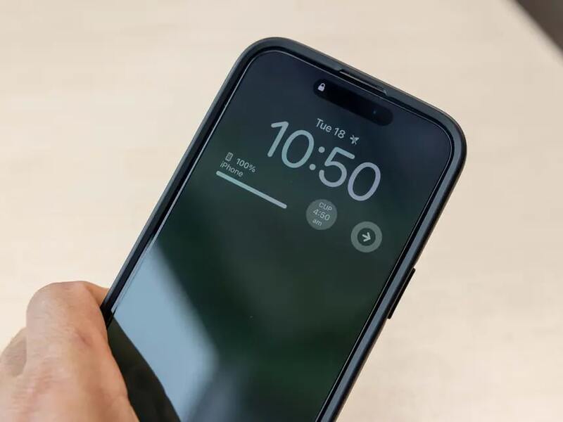 QUAD LOCK Displayschutz - 2 flexible TPU-Folien - Google Pixel 8 Pro