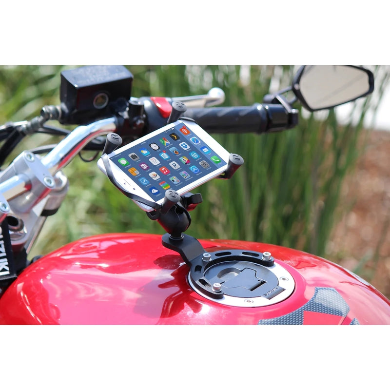 RAM MOUNTS X-Grip® Kurzarm-Telefonhalterung mit kleinem Tanksockel - große Telefone