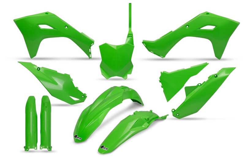 UFO Plastic Kit komplett