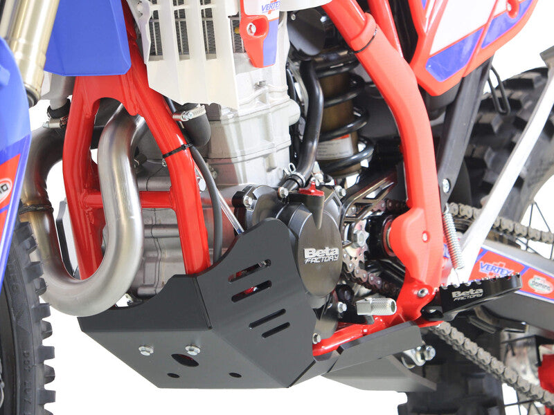 AXP Xtrem Unterfahrschutz mit Gestängeschutz