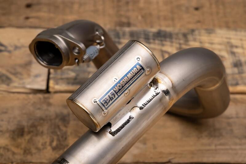 YOSHIMURA RS-12 Signature Series Komplettauspuffanlage