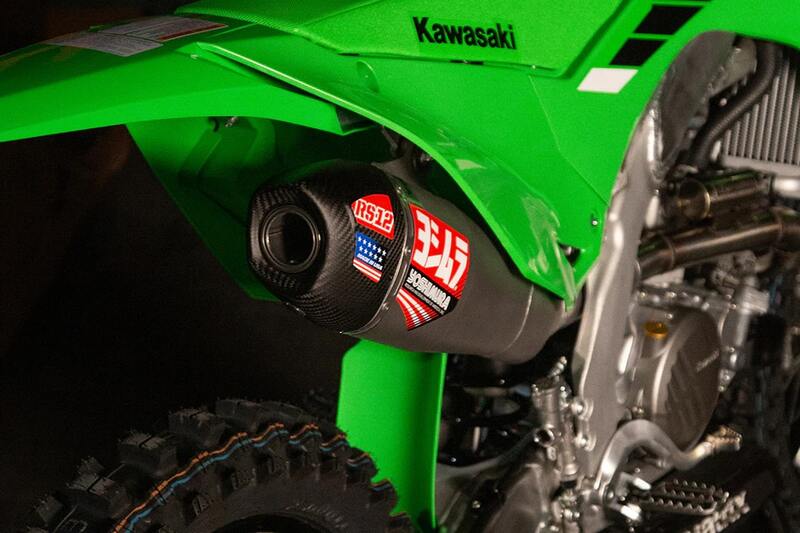 YOSHIMURA Komplett Auspuffsystem RS12 Signature Serie
