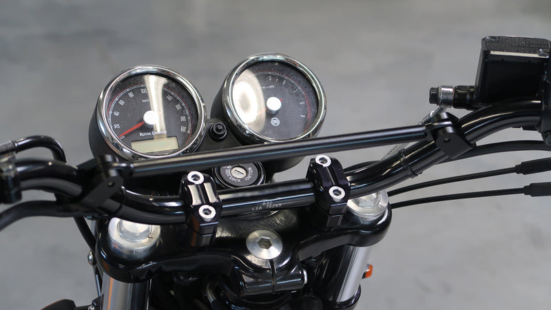 HIGHSIDER pro Lenkerstrebe Cross-Bar matt schwarz zweiteilige Schellen