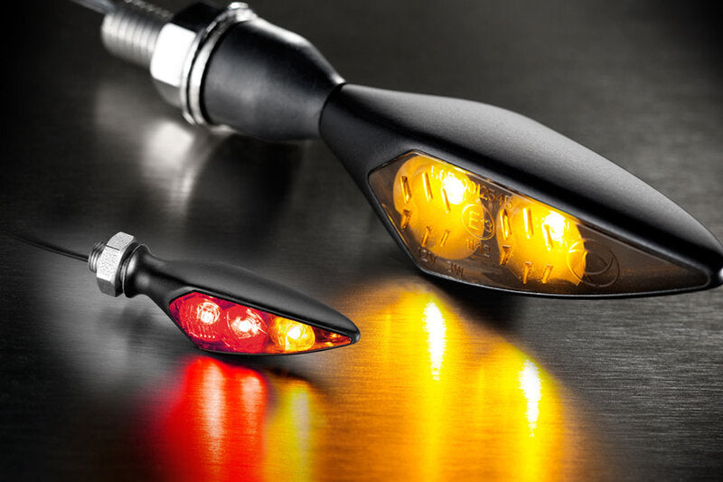 KELLERMANN Rhombus S DF Dark 3in1 LED Rücklicht-Bremslicht-Blinker-Kombination, HL, schwarzes Gehäuse / getöntes Glas