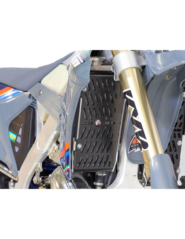 AXP Hard Enduro Kühlerschutz - HDPE 8 mm - Schwarz