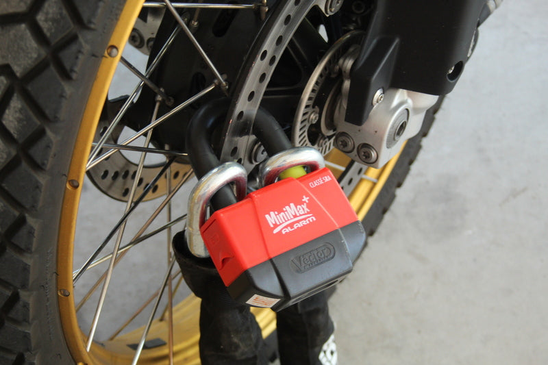 VECTOR Diebstahlschutz-Set mit Kette 1.10m + MiniMax+ Alarm Diebstahlschutz/Scheibe Schloss