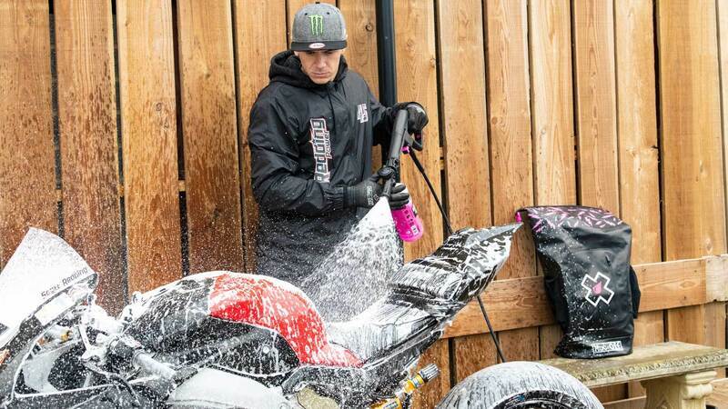 MUC-OFF Hochdruckreiniger-Motorrad-Kit – Packung mit 20 Teilen + 3 GRATIS