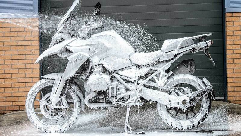 MUC-OFF Hochdruckreiniger-Motorrad-Kit – Packung mit 20 Teilen + 3 GRATIS