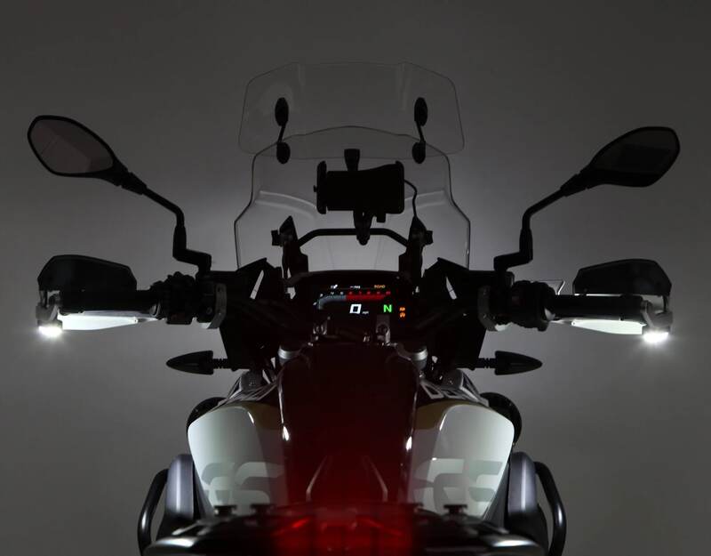 DENALI T3 Ultra-Viz 4-in-1 Motorrad-Sicherheits- und Sichtbarkeits-Beleuchtungsset