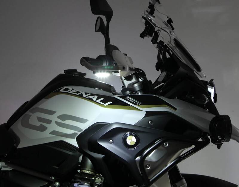 DENALI T3 Ultra-Viz 4-in-1 Motorrad-Sicherheits- und Sichtbarkeits-Beleuchtungsset