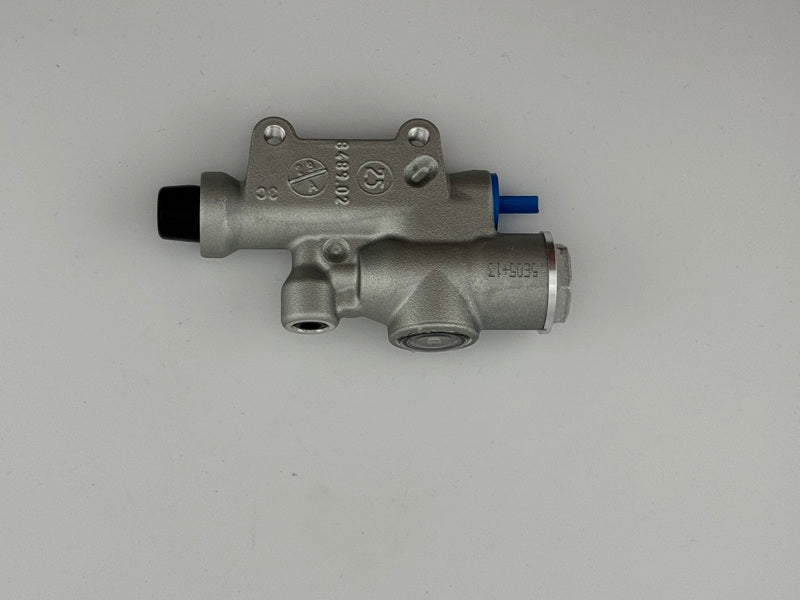 BREMBO UPGRADE Hauptbremszylinder hinten – Ps13 Silber – mit Behälter